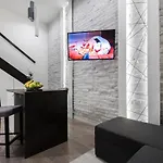 R76A Apartment With Ac