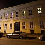 R76A Apartment With Ac